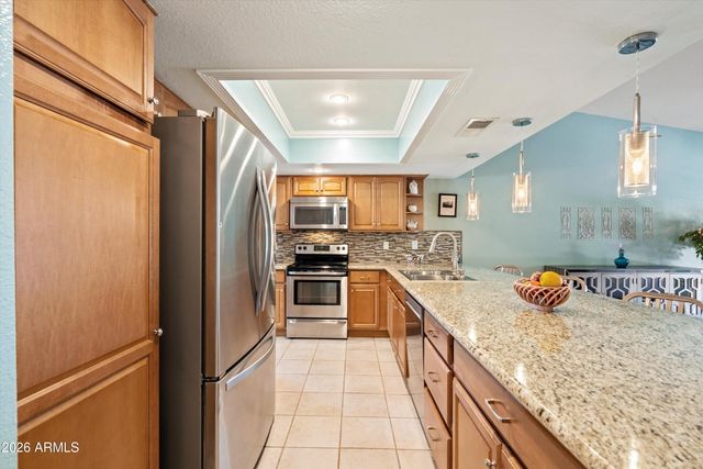 4247 E AHWATUKEE Drive, Phoenix, AZ 85044