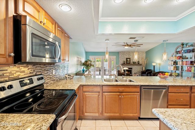 4247 E AHWATUKEE Drive, Phoenix, AZ 85044