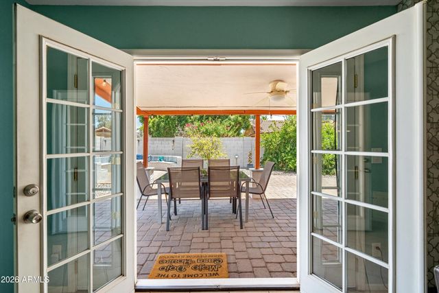 4247 E AHWATUKEE Drive, Phoenix, AZ 85044