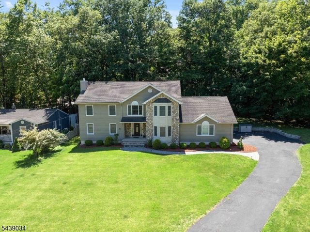 913 High Mountain Rd, North Haledon Boro, NJ 07508