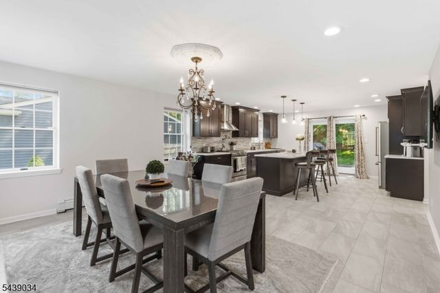 913 High Mountain Rd, North Haledon Boro, NJ 07508