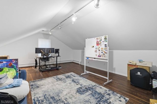 913 High Mountain Rd, North Haledon Boro, NJ 07508