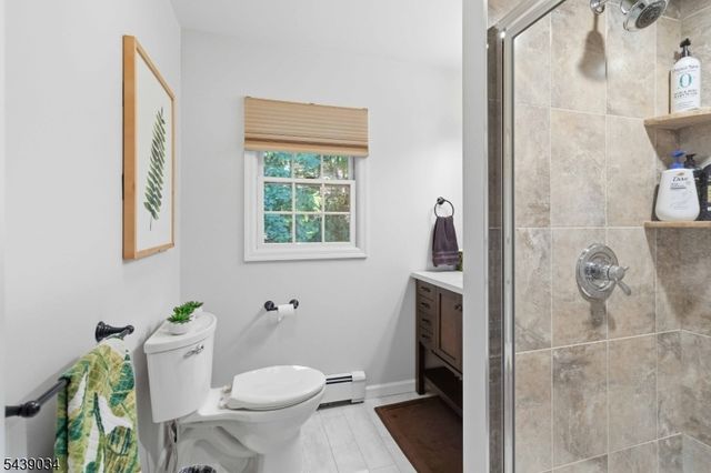 913 High Mountain Rd, North Haledon Boro, NJ 07508