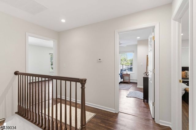 913 High Mountain Rd, North Haledon Boro, NJ 07508
