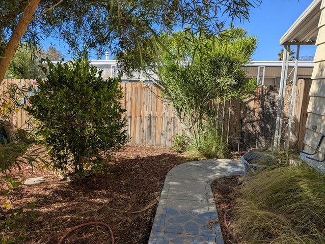 16860 Vista Del Sol, Desert Hot Springs, CA 92241