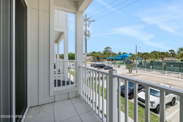 1034 2ND Avenue N, Jacksonville Beach, FL 32250