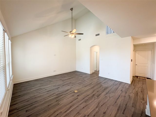 1741 Horseshoe Lane, Van Alstyne, TX 75495