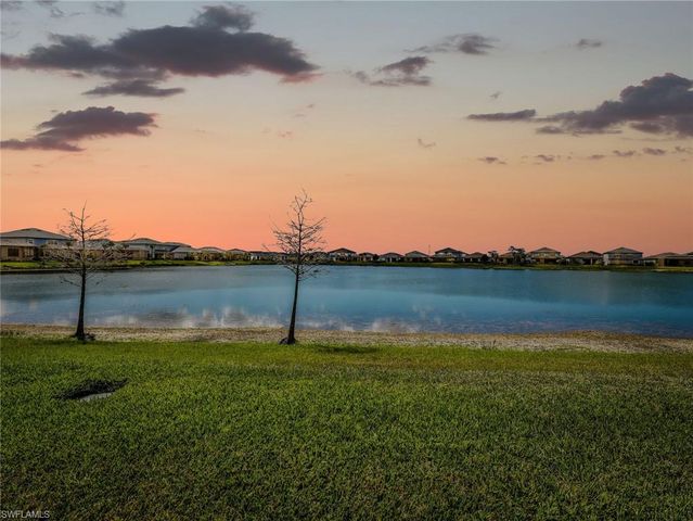 20300 Napa LOOP, Estero, FL 33928