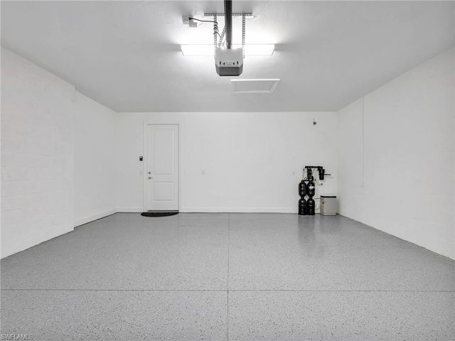 20300 Napa LOOP, Estero, FL 33928