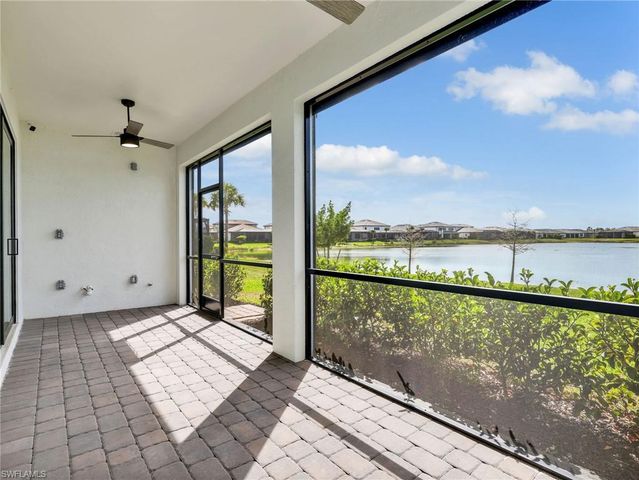 20300 Napa LOOP, Estero, FL 33928