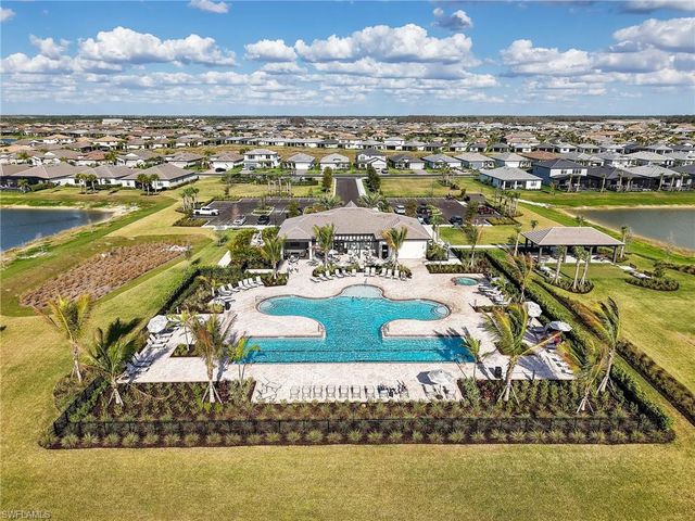 20300 Napa LOOP, Estero, FL 33928