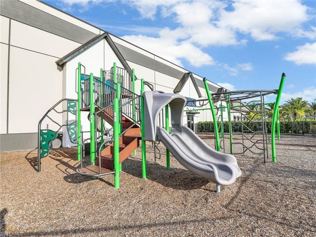 20300 Napa LOOP, Estero, FL 33928