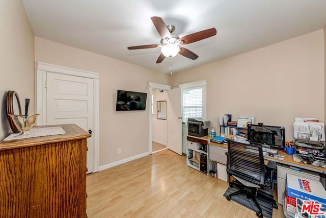 1520 S New Hampshire Avenue, Los Angeles, CA 90006