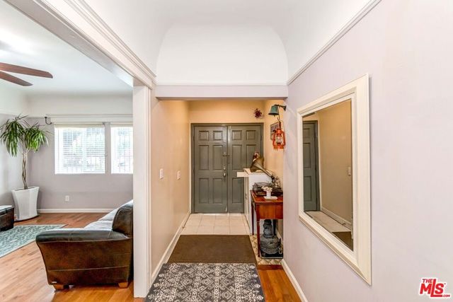 1520 S New Hampshire Avenue, Los Angeles, CA 90006