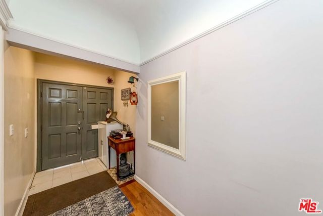 1520 S New Hampshire Avenue, Los Angeles, CA 90006