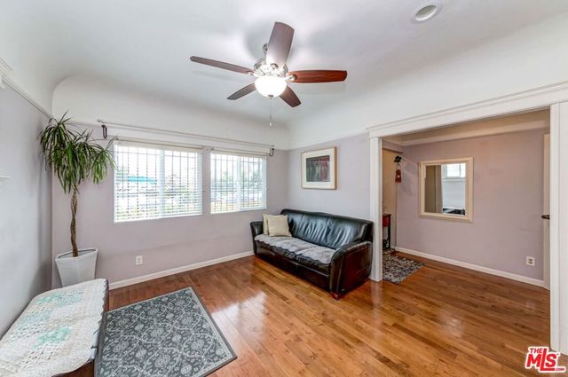 1520 S New Hampshire Avenue, Los Angeles, CA 90006