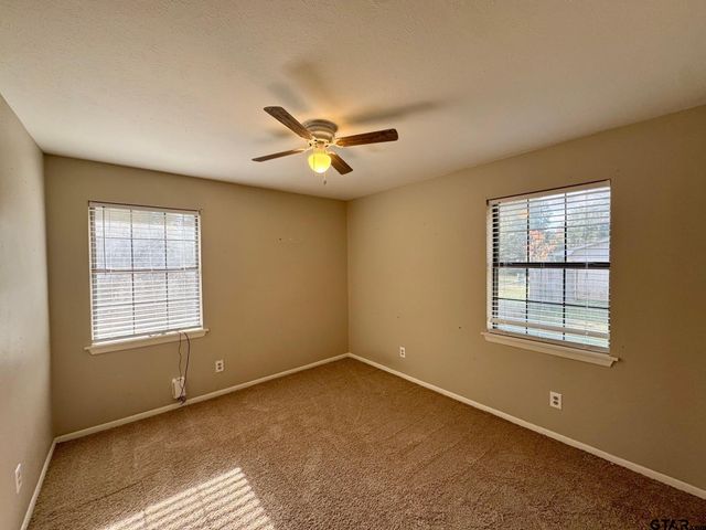 227 Woodland Circle, Crockett, TX 75835