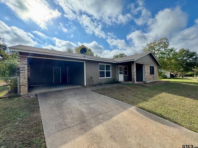 227 Woodland Circle, Crockett, TX 75835