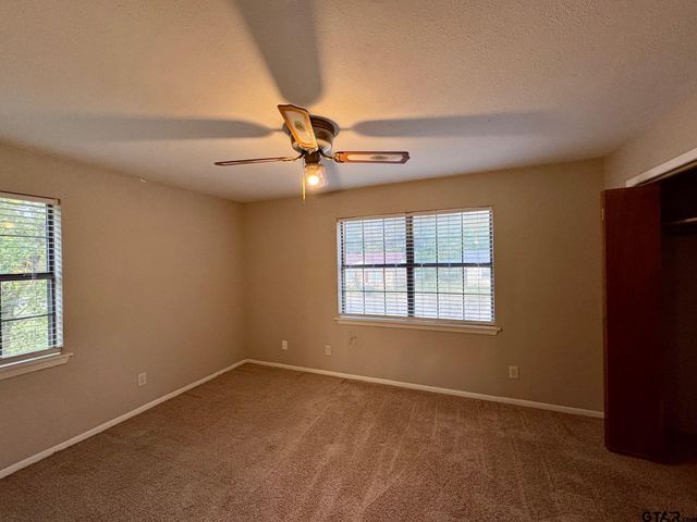 227 Woodland Circle, Crockett, TX 75835