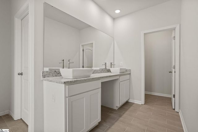 611 Silver Fir Street, Piedmont, SC 29673