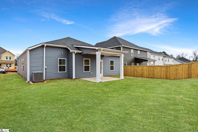 611 Silver Fir Street, Piedmont, SC 29673