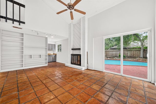 12826 Palm Desert Lane, Houston, TX 77099