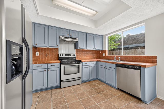12826 Palm Desert Lane, Houston, TX 77099