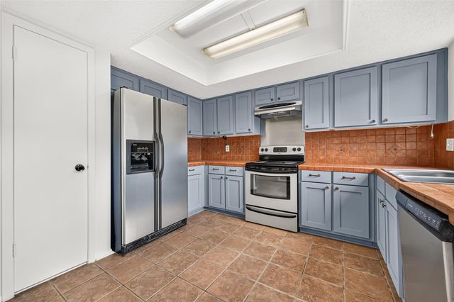 12826 Palm Desert Lane, Houston, TX 77099