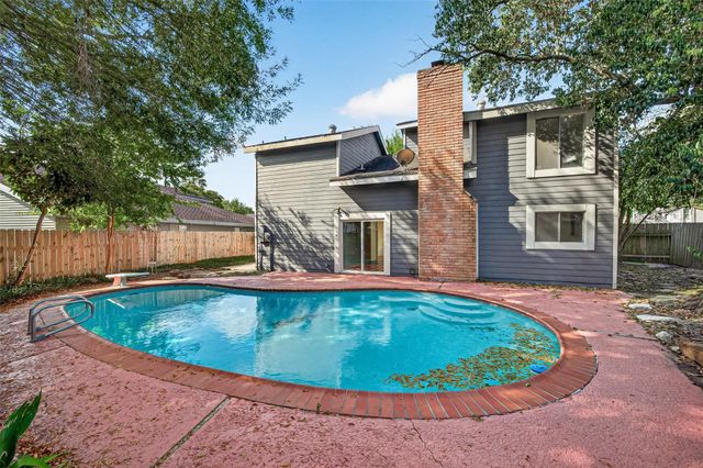 12826 Palm Desert Lane, Houston, TX 77099