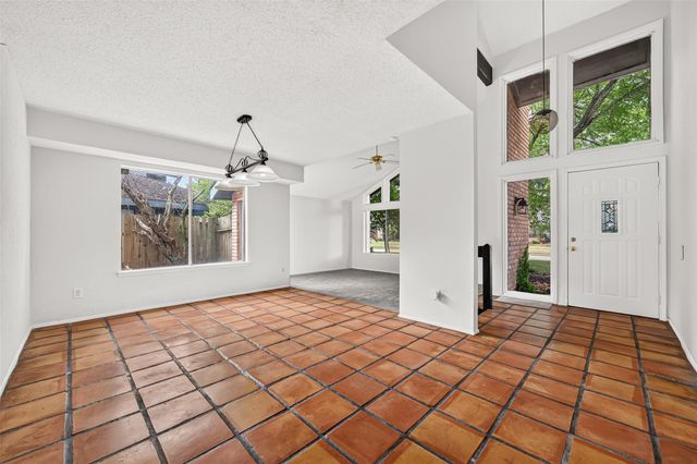 12826 Palm Desert Lane, Houston, TX 77099