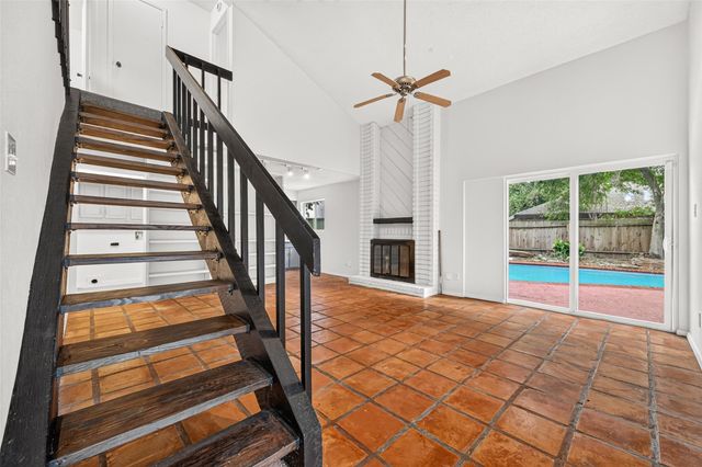 12826 Palm Desert Lane, Houston, TX 77099
