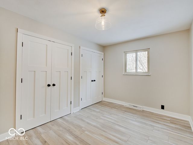 3524 S Morgantown Road, Greenwood, IN 46143