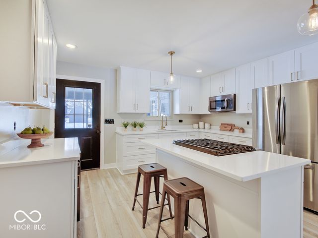 3524 S Morgantown Road, Greenwood, IN 46143