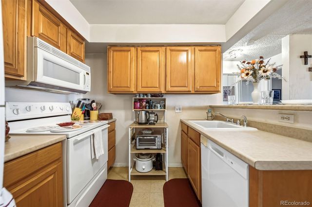 14806 E 2nd Avenue 104G, Aurora, CO 80011