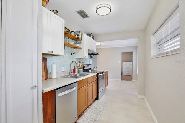 32104 HARRIS ROAD, Tavares, FL 32778