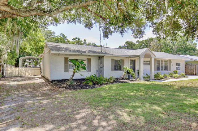 32104 HARRIS ROAD, Tavares, FL 32778