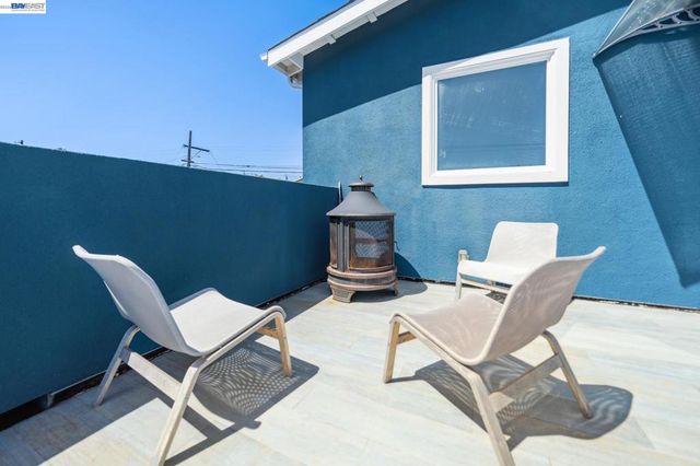 718 Baden Ave, South San Francisco, CA 94080
