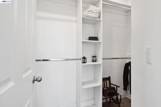718 Baden Ave, South San Francisco, CA 94080