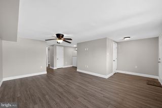 562B HULMEVILLE AVE, Penndel, PA 19047