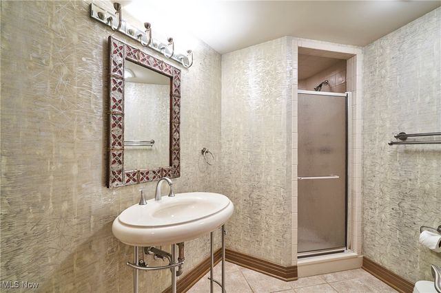 4120 Lochness Circle NW, Canton, OH 44718