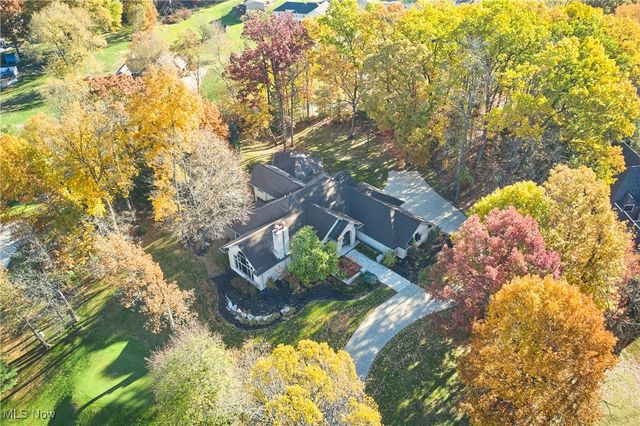 4120 Lochness Circle NW, Canton, OH 44718