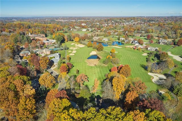 4120 Lochness Circle NW, Canton, OH 44718