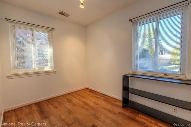 25002 Donald, Redford Charter Township, MI 48239