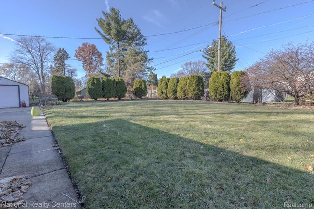 25002 Donald, Redford Charter Township, MI 48239