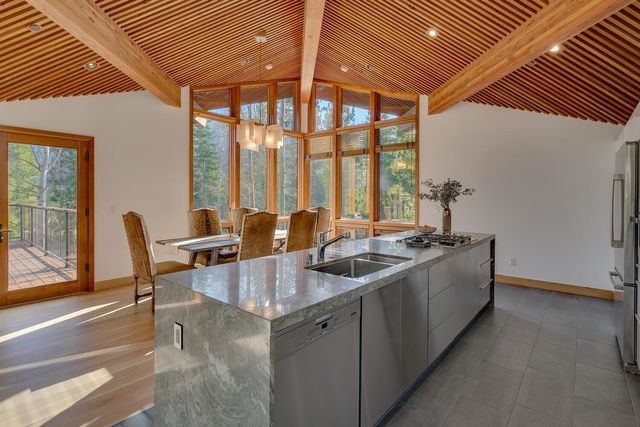 1620 Lanny Lane, Olympic Valley, CA 96146