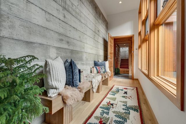 1620 Lanny Lane, Olympic Valley, CA 96146