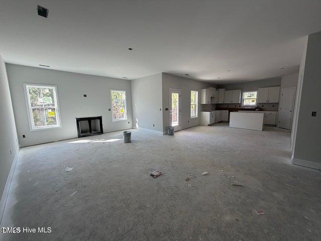 1025 Ivory Lane, West End, NC 27376