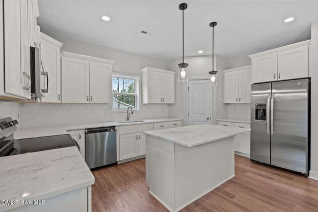 1025 Ivory Lane, West End, NC 27376