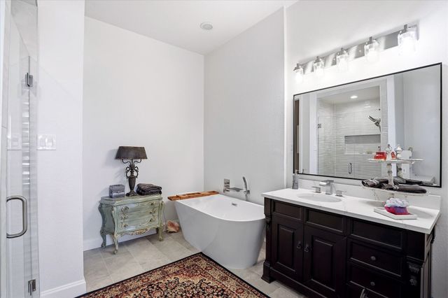 10040 Horseshoe Nail Road, Pilot Point, TX 76258