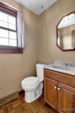 7218 Kinne Road, Lockport Town, NY 14094